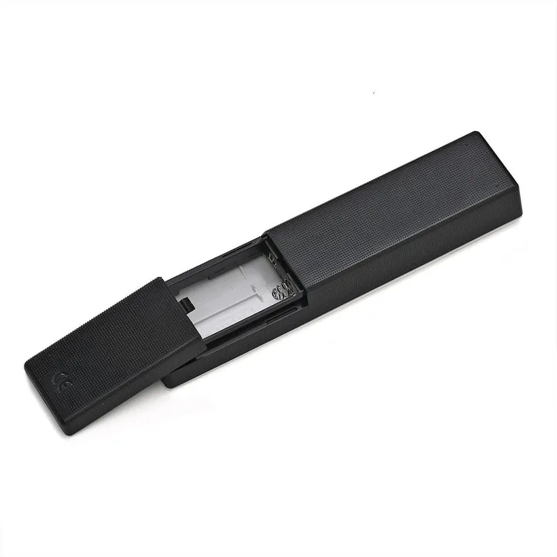 LIVMORE Elektrischer Fensterreinigungsroboter, 72W, Sprühfunktion, Fernbedienung, 29,5x14,5x9,5cm, Weiß