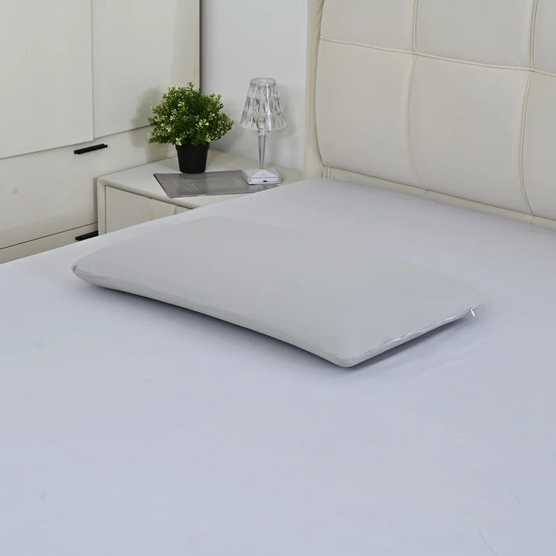 LIVMORE Memory-Foam-Kissen mit kühlendem Bezug 70x40x10cm, Reißverschluss, Rosa