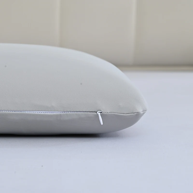 LIVMORE Memory-Foam-Kissen mit kühlendem Bezug 70x40x10cm, Reißverschluss, Rosa